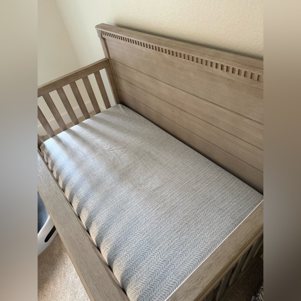 Pottery Barn Kids Crib Sheet Organic Cotton Gray Arrow Print Fitted PBK
